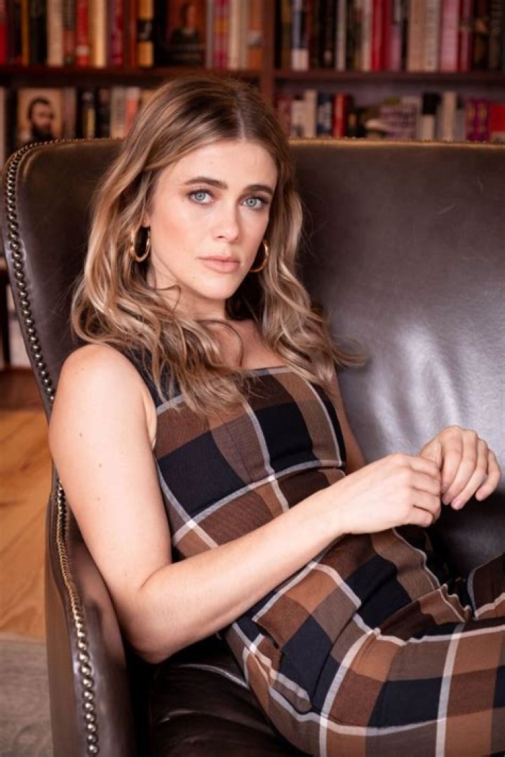 Melissa Roxburgh